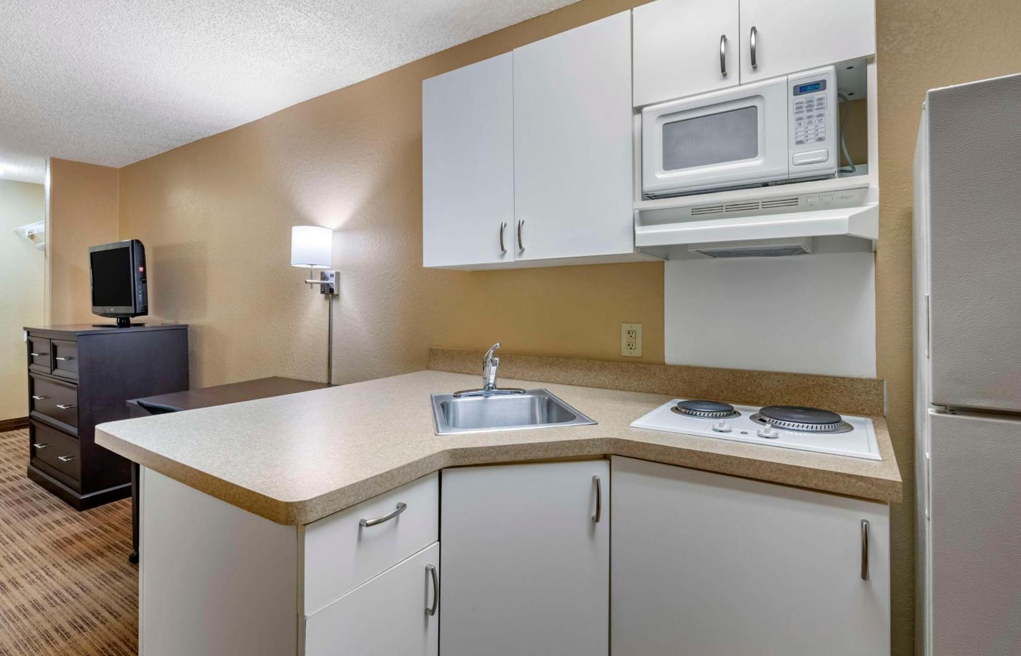 Extended Stay America Suites - Orlando - Orlando Theme Parks - Major Blvd Exterior photo